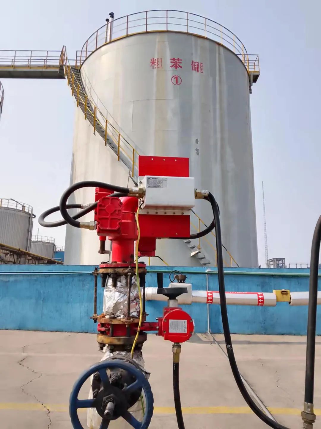 室內(nèi)、外設(shè)置固定消防炮系統(tǒng)有哪些不同